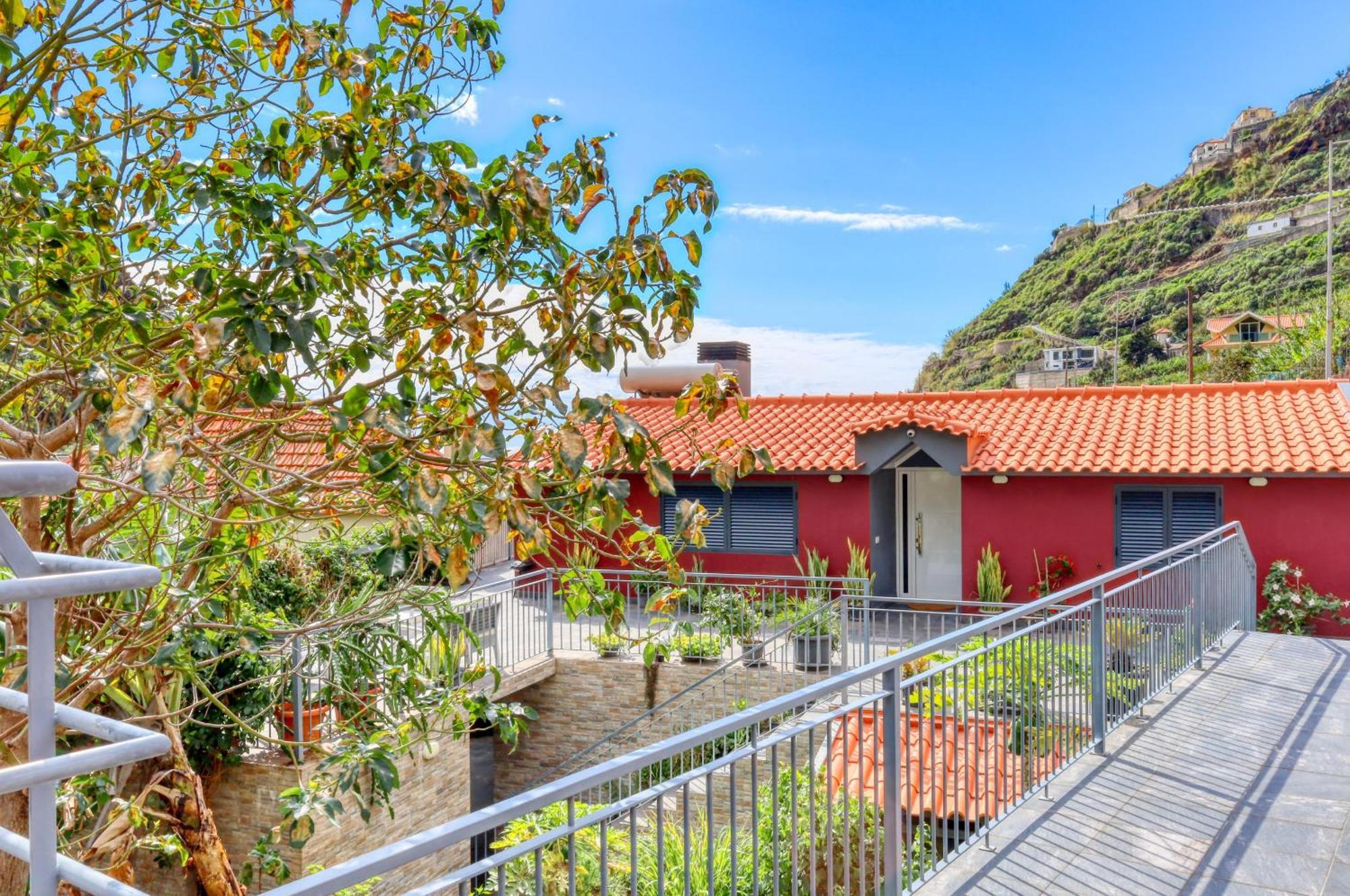 Casa Da Praia, A Home In Madeira Рибейра Брава Екстериор снимка